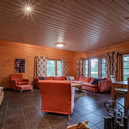 Hiihtogreeni B Ski-in Ski-out By Aavalevi