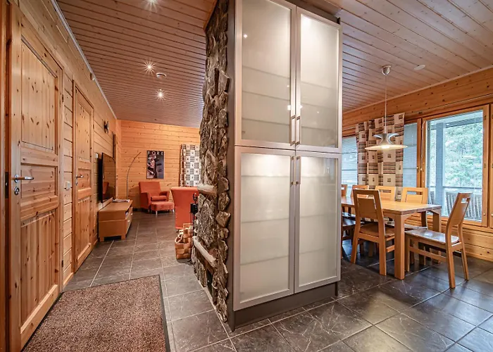 Hiihtogreeni B Ski-in Ski-out By Aavalevi * ليفي