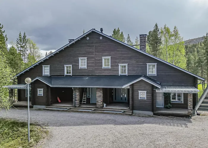 Hiihtogreeni B Ski-in Ski-out By Aavalevi * ليفي